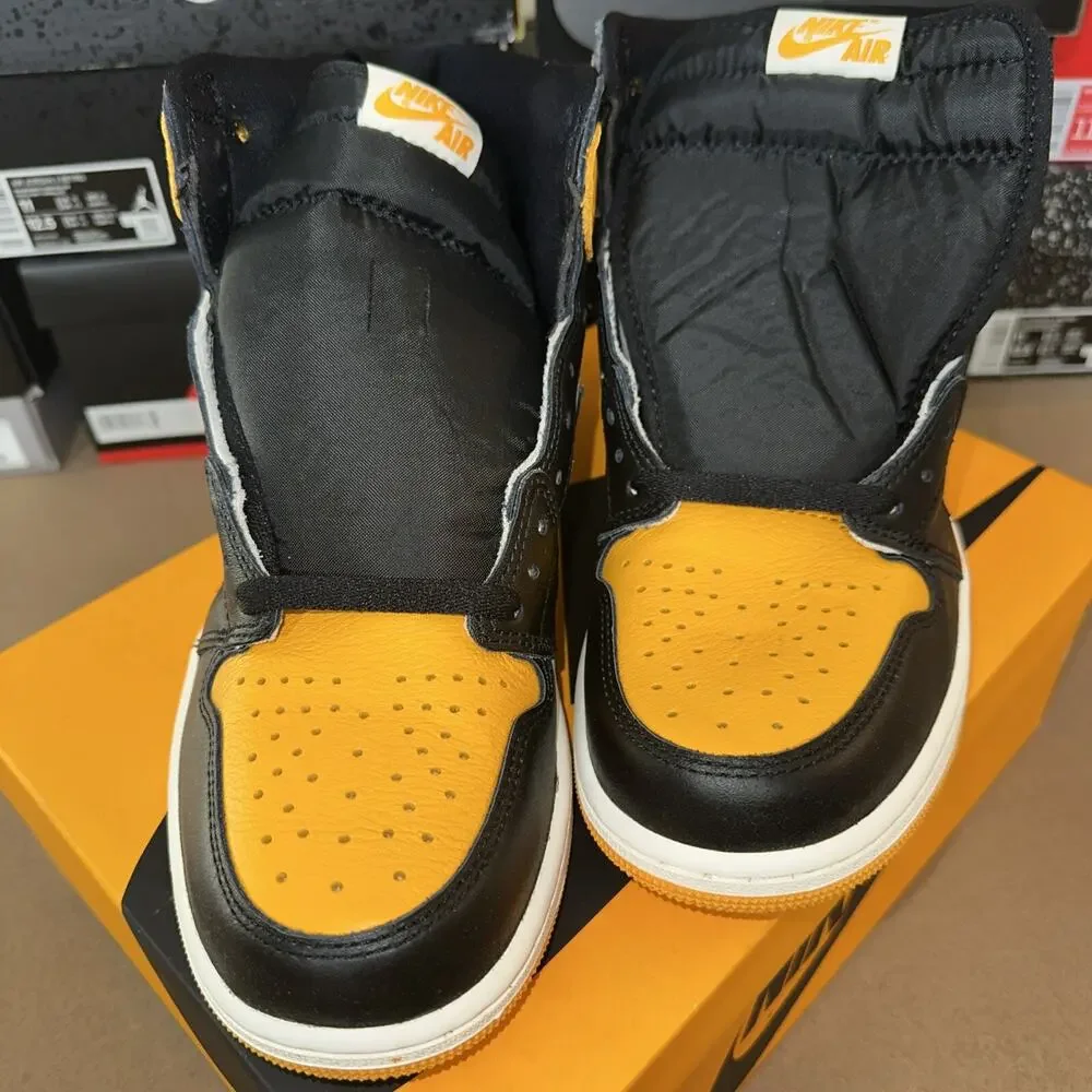 Nike Men’s Size 9 Jordan 1 Retro High OG Taxi